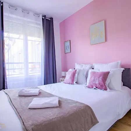 123home Disneyland Express Apartmán
